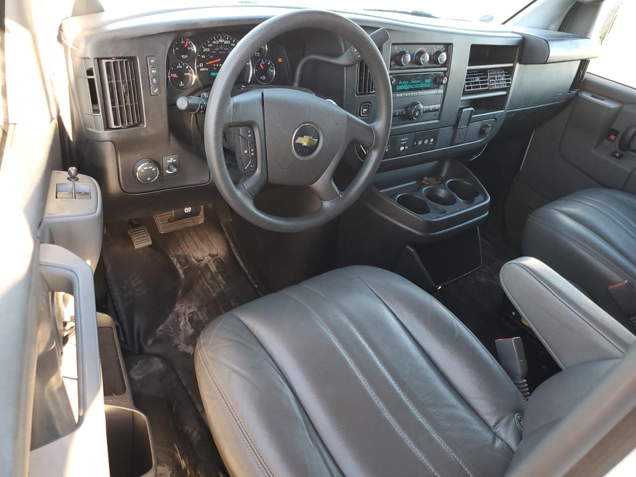 2022 CHEVROLET EXPRESS G2500  VIN:1GCWGAFPXN1200093