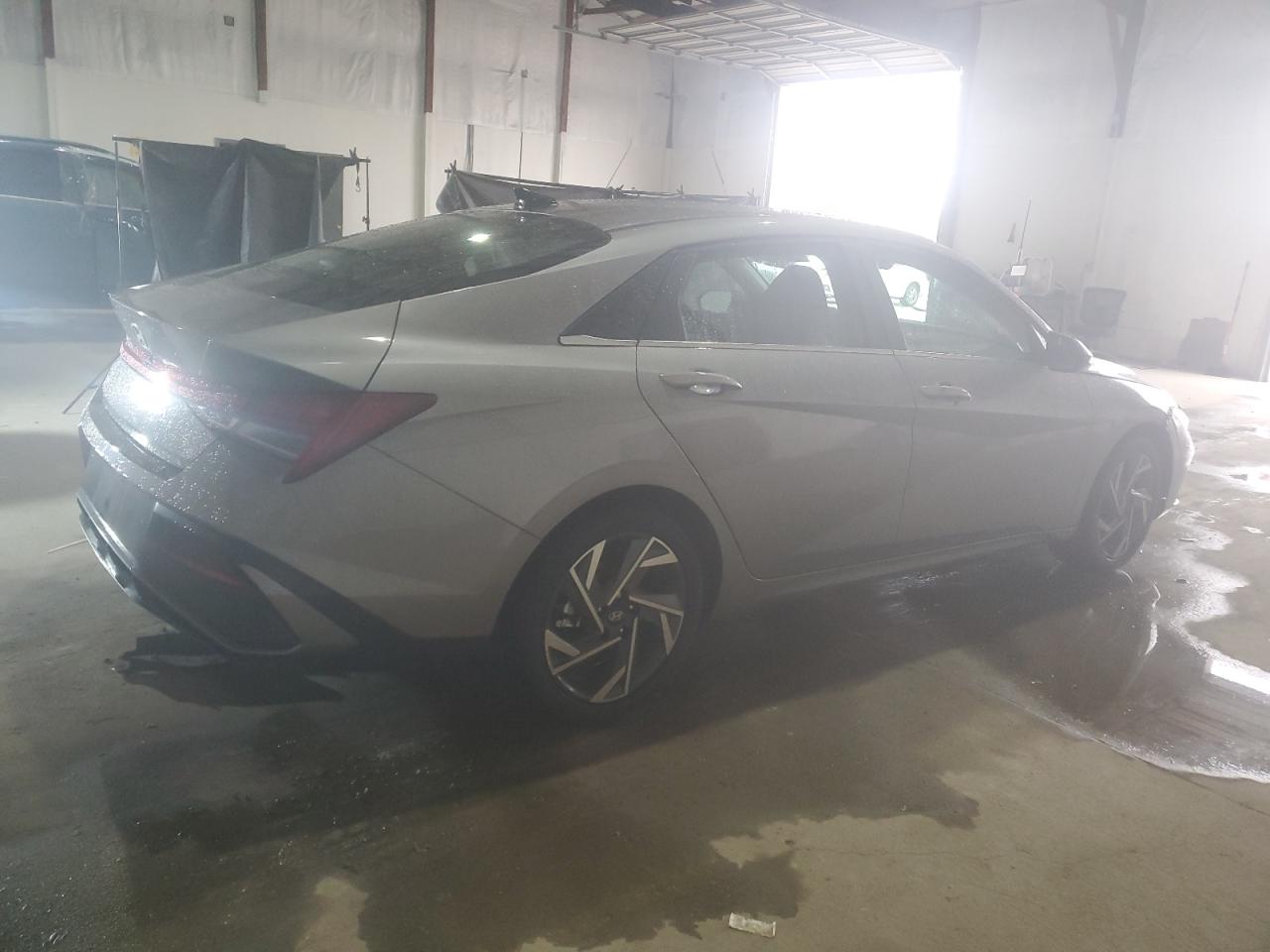 2024 HYUNDAI ELANTRA SEL VIN:KMHLS4DG9RU645415