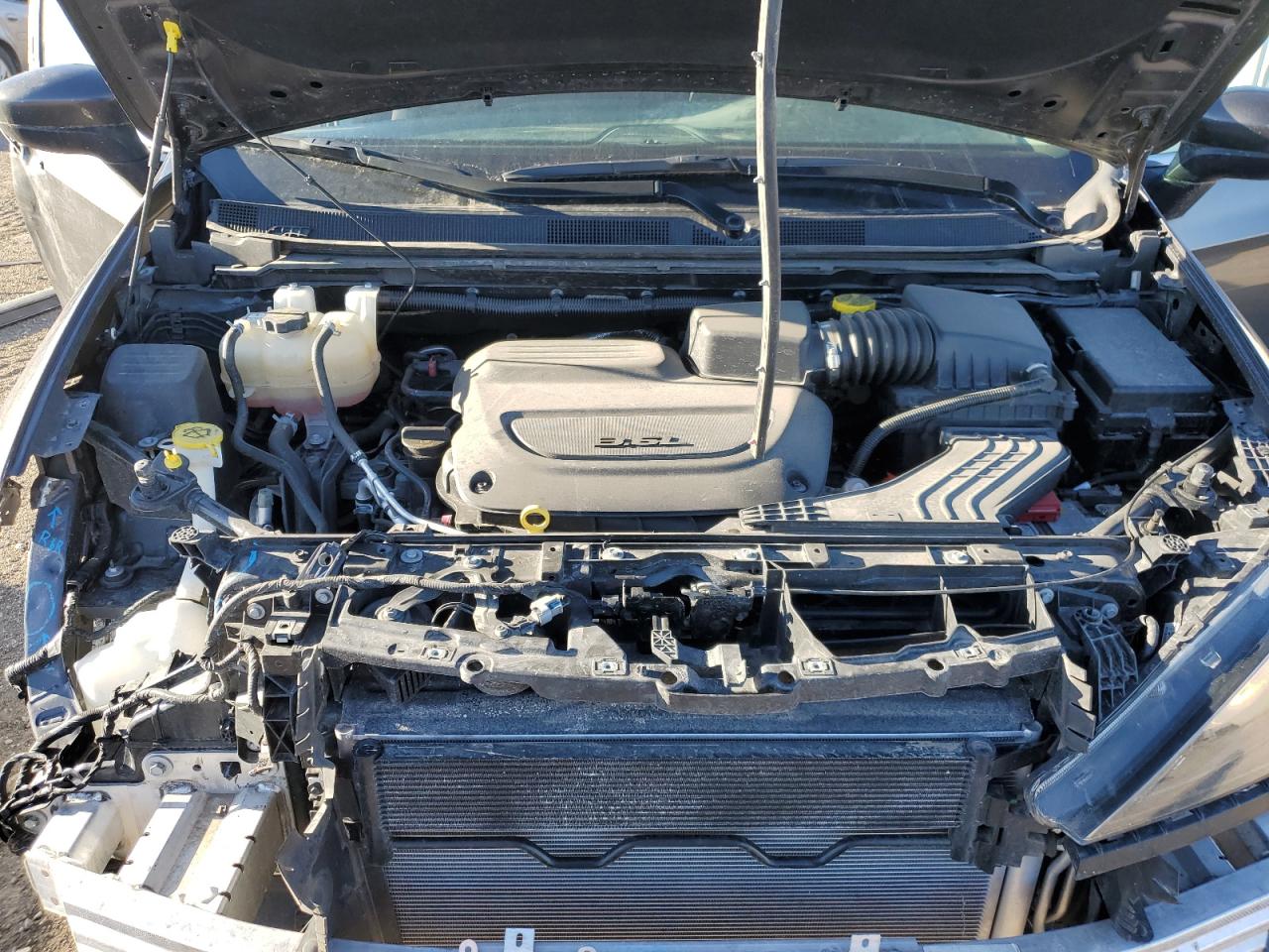 2022 CHRYSLER VOYAGER LX VIN:2C4RC1CG1NR219060