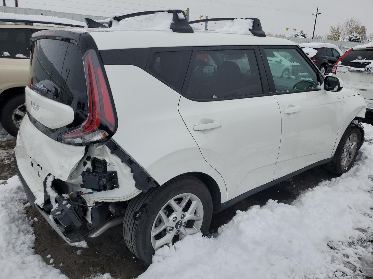 2023 KIA SOUL LX VIN:KNDJ23AU0P7870768