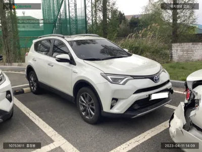 2018 Toyota RAV4 JTMDJREV9JD233733 VIN:JTMDJREV9JD233733