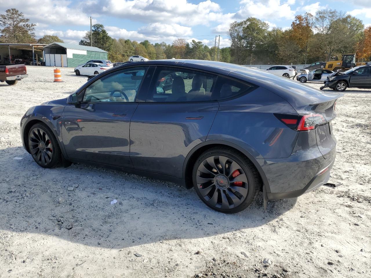 2023 TESLA MODEL Y  VIN:7SAYGDEF2PF864100