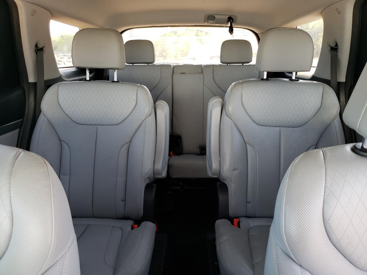 2022 HYUNDAI PALISADE SEL VIN:KM8R44HE8NU431961