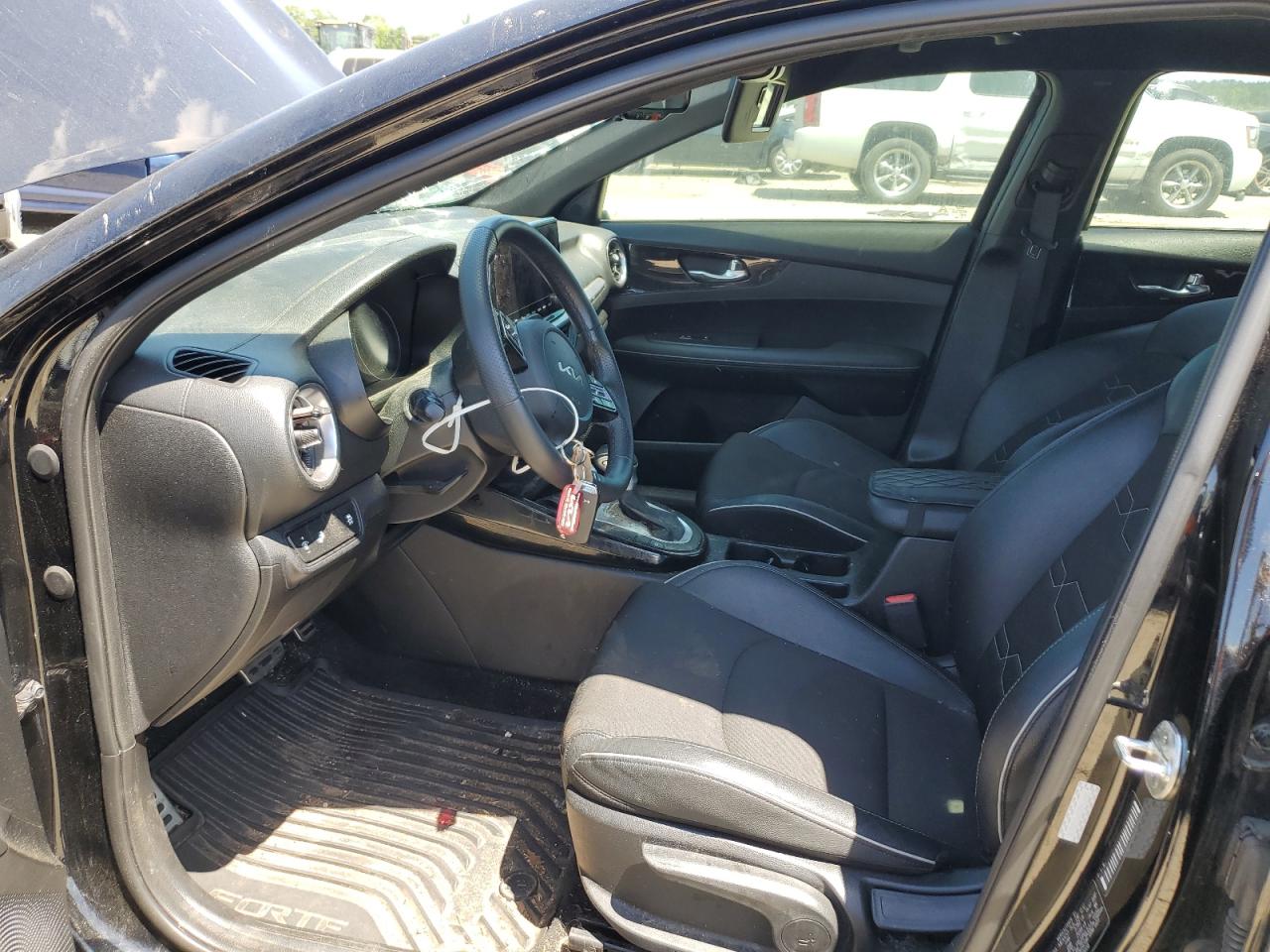 2023 KIA FORTE GT LINE VIN:WP0AA2A8XNS255297