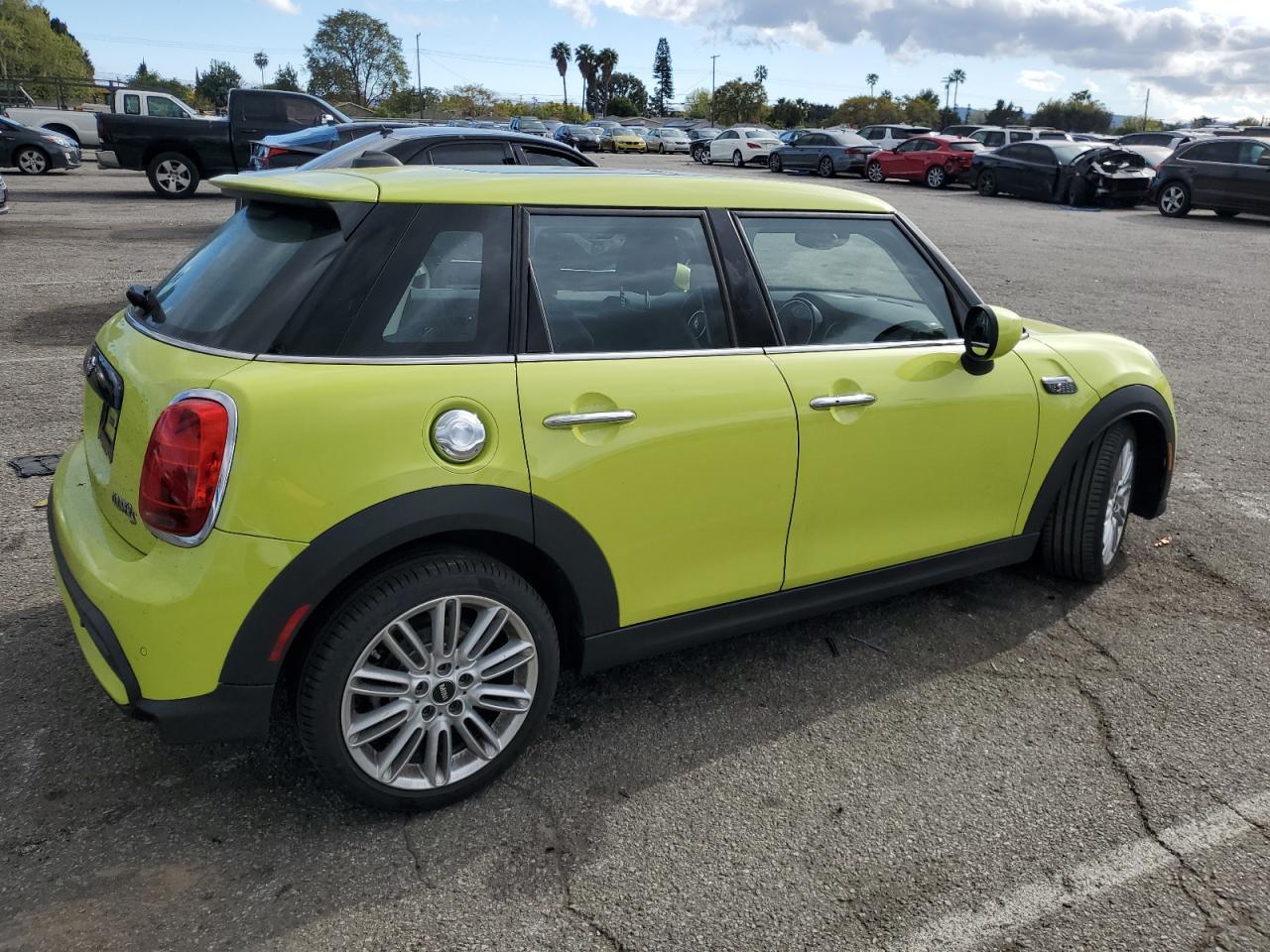 2024 MINI COOPER S VIN:WMW53DK04R2V36160