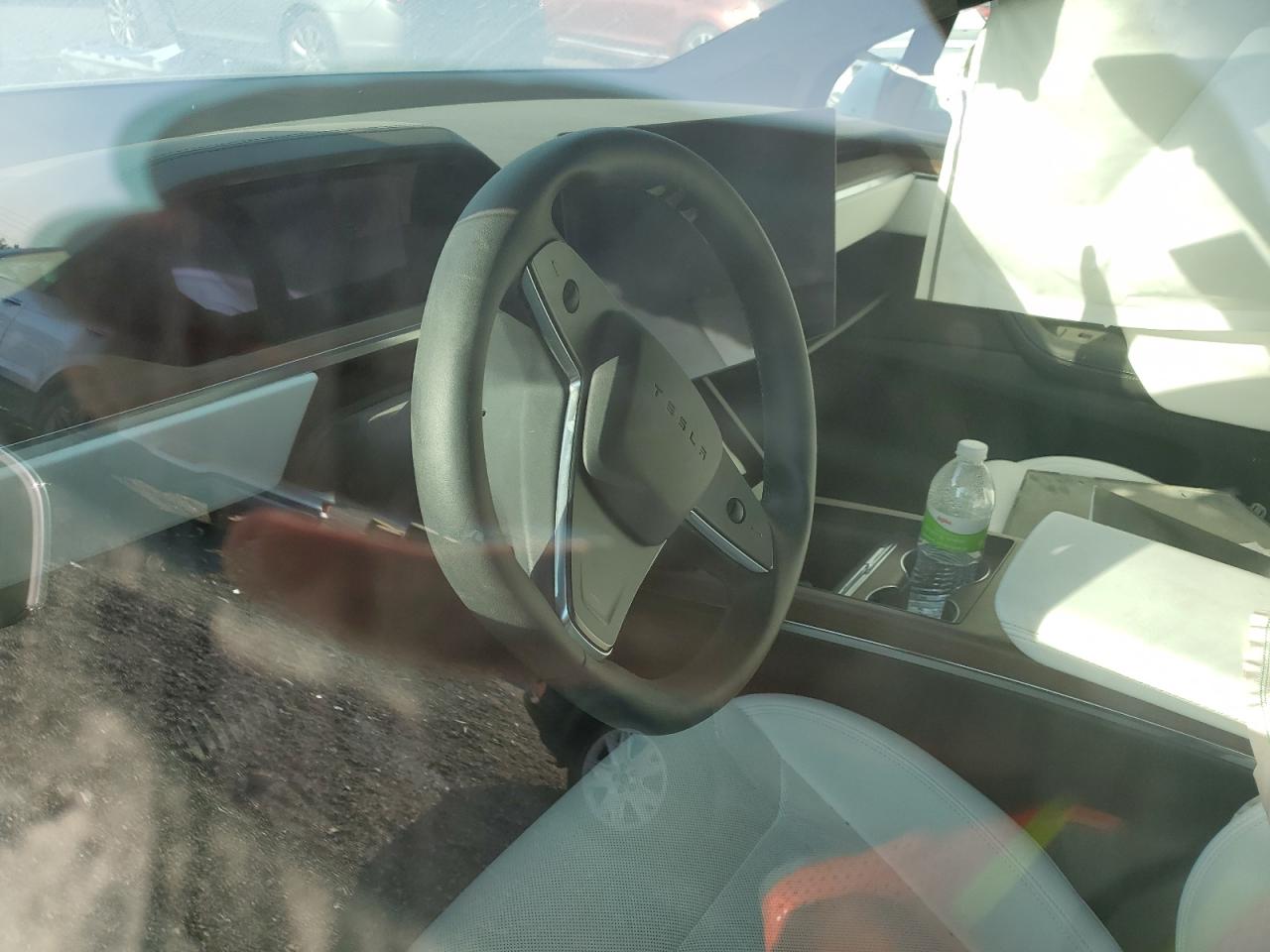 2023 TESLA MODEL X  VIN:7SAXCDE58PF400193