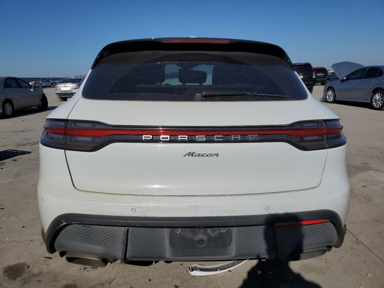 2023 PORSCHE MACAN BASE VIN:WP1AA2A56PLB12400