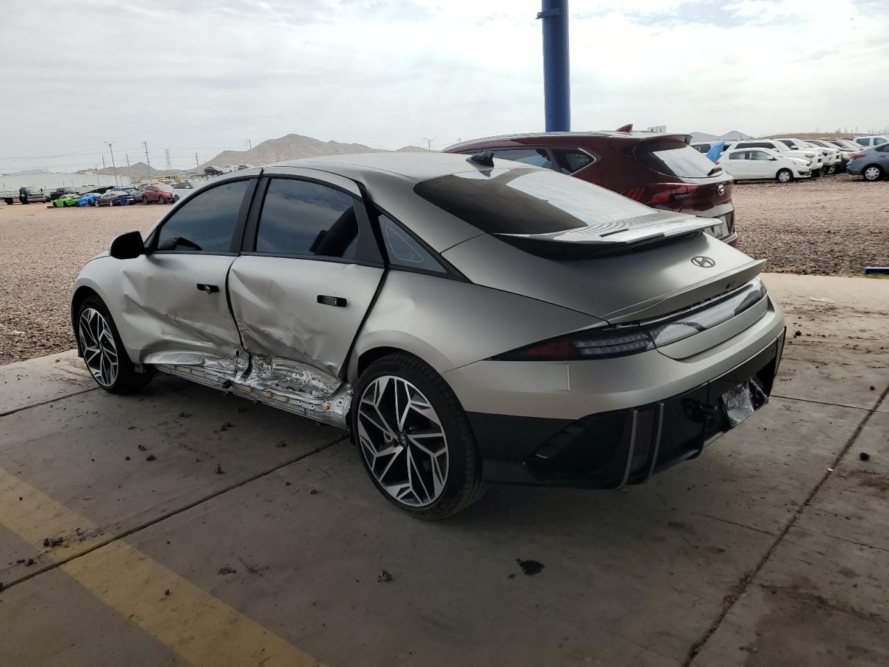 2024 HYUNDAI IONIQ 6 SEL VIN:KMHM34AA4RA054394