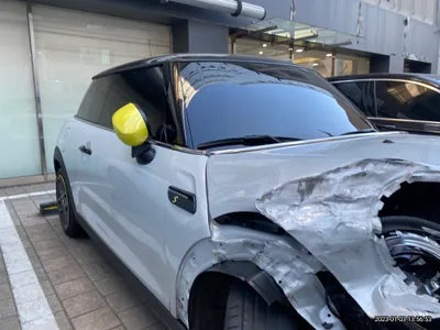 2022 MINI Cooper VIN: