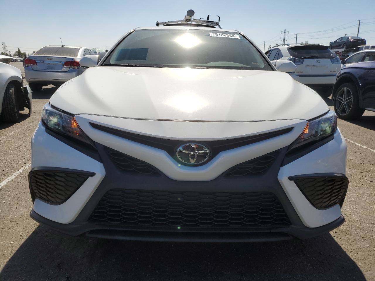 2022 TOYOTA CAMRY SE VIN:4T1T11AK4NU704875