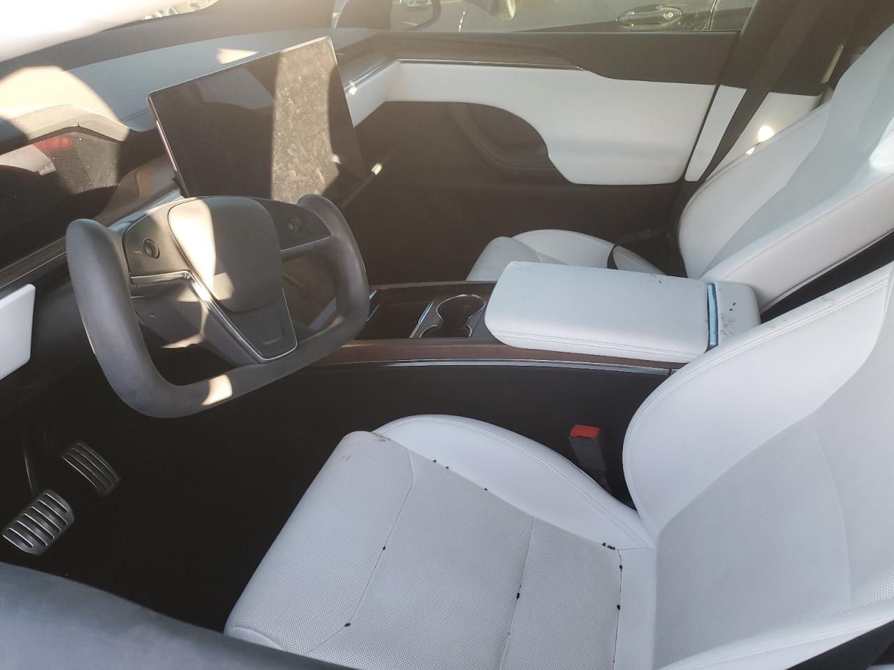 2022 TESLA MODEL X  VIN:7SAXCAE55NF359694