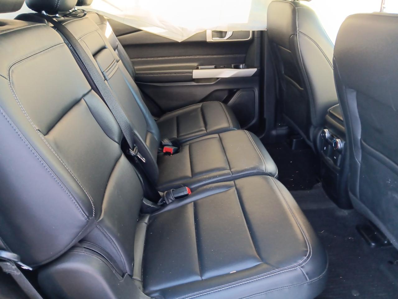 2022 FORD EXPLORER XLT VIN:1FMSK8DH7NGA77833