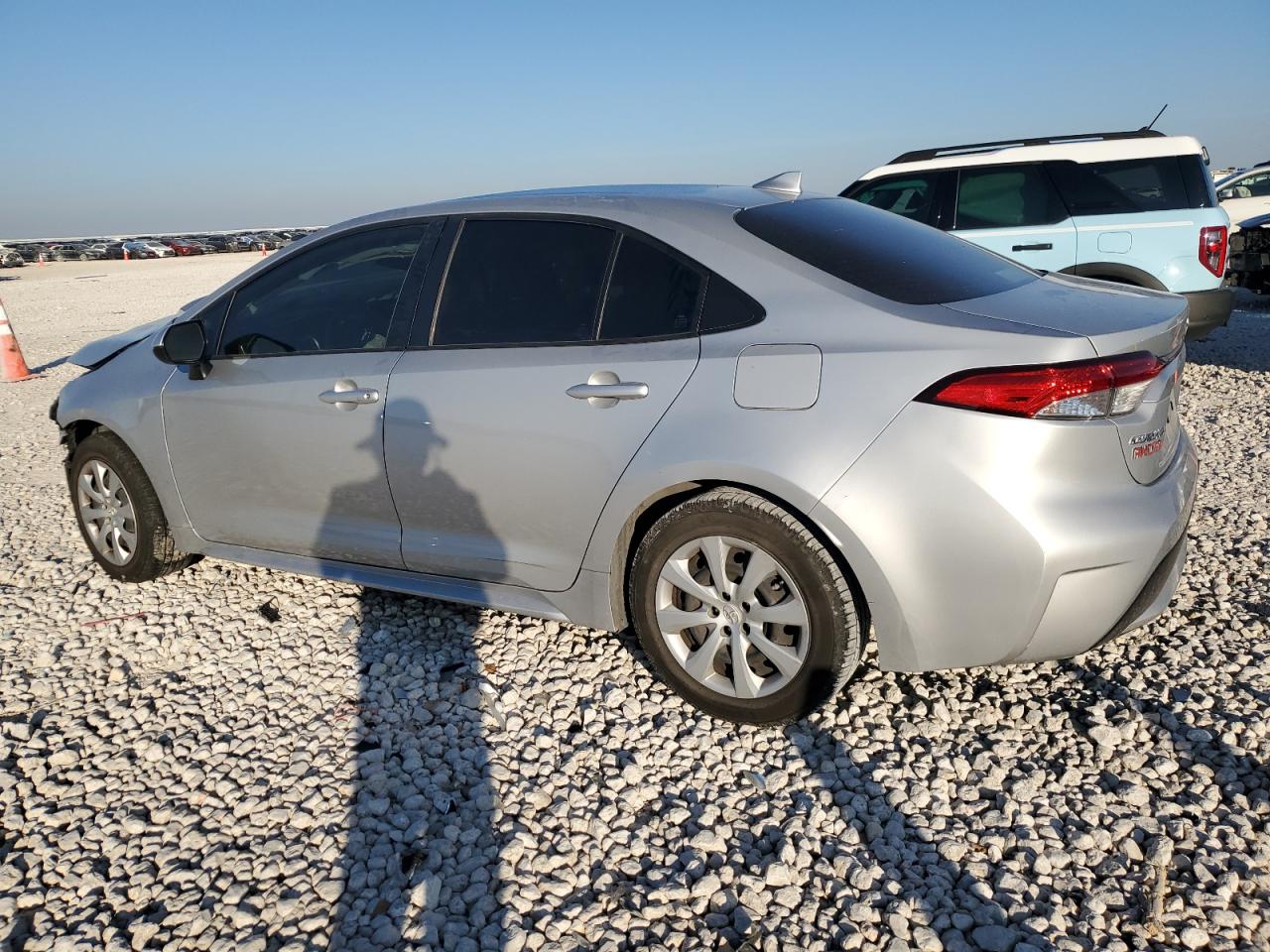 2022 TOYOTA COROLLA LE VIN:JTDEPMAE6NJ213927