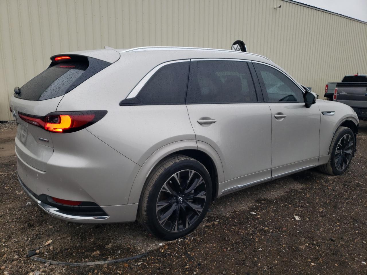 2024 MAZDA CX-90 PREMIUM PLUS VIN:JM3KKEHC6R1122701