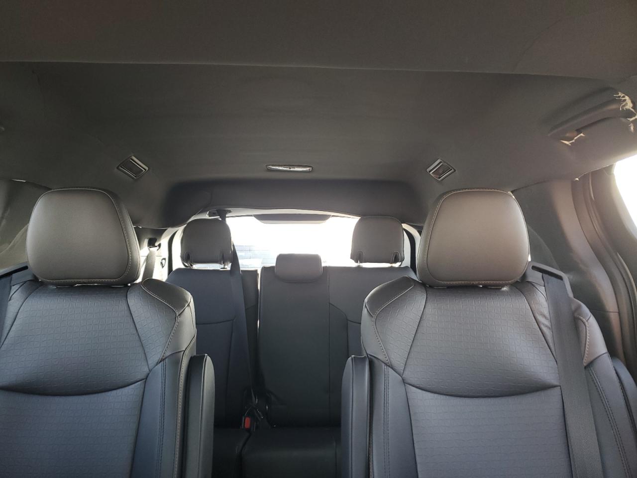 2023 TOYOTA SIENNA XSE VIN:5TDCSKFC9PS101579