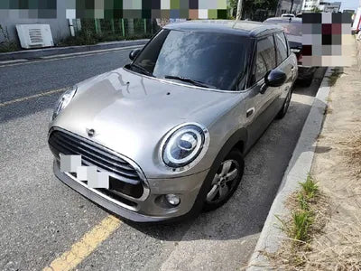 2019 MINI Cooper VIN: