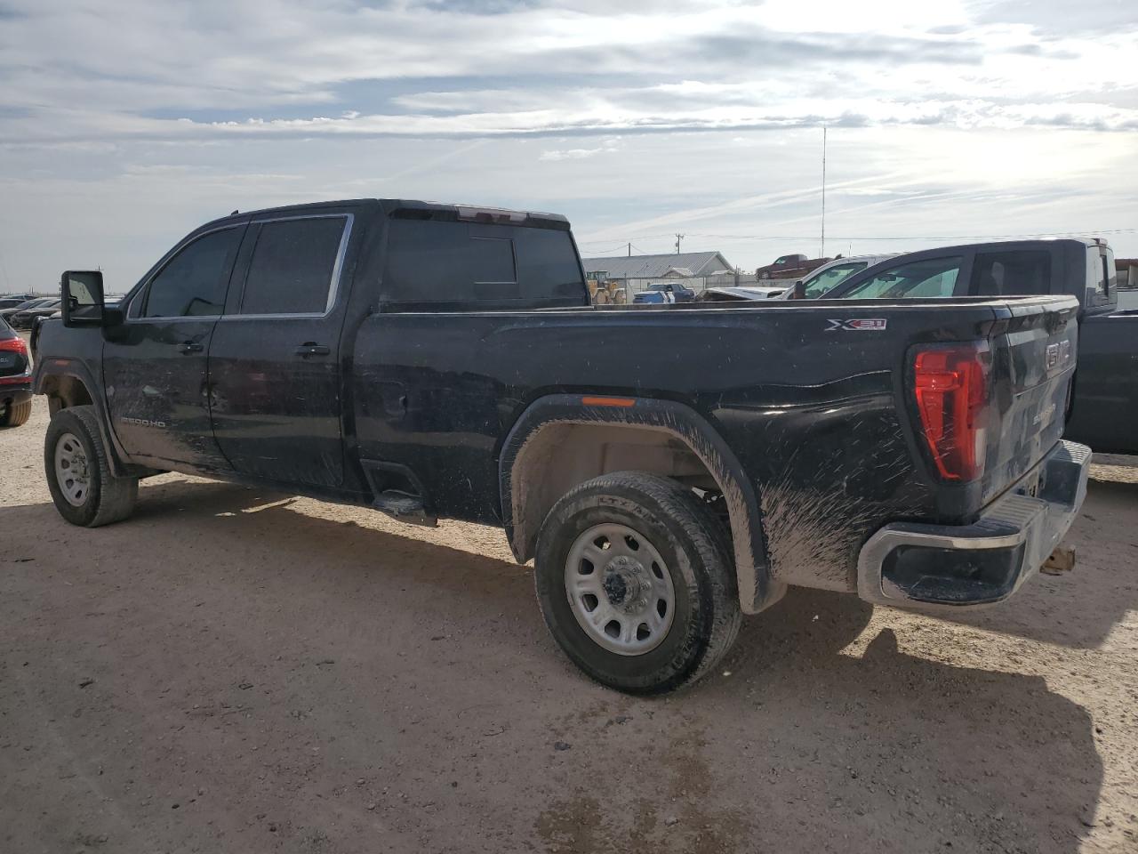 2022 GMC SIERRA K2500 SLE VIN:1GT49MEY5NF100063