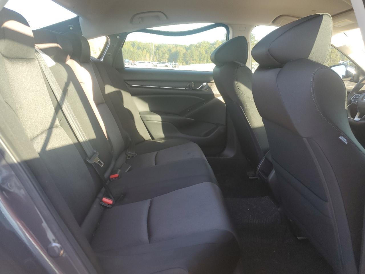 2022 HONDA ACCORD LX VIN:1HGCV1F13NA043755