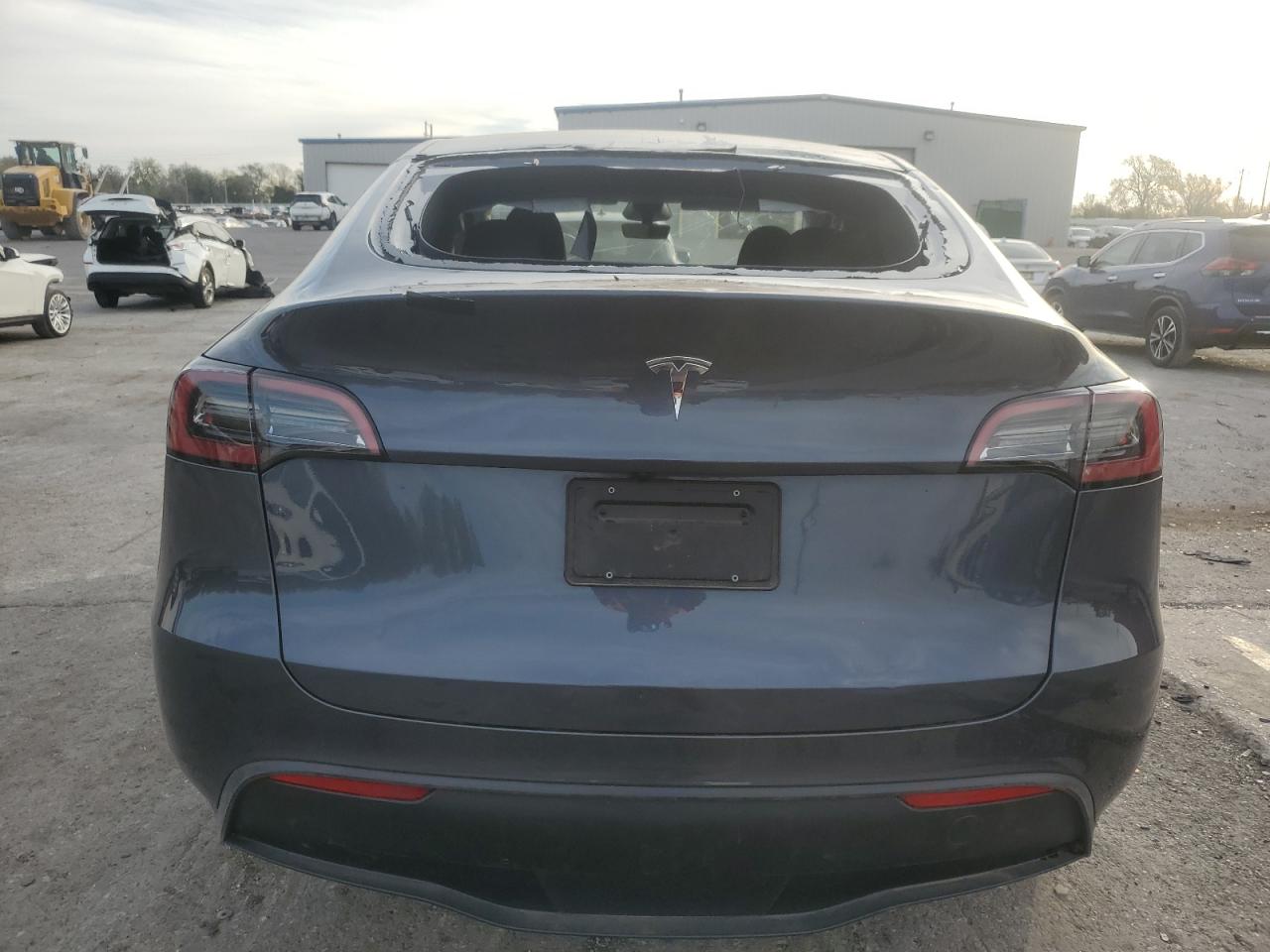 2023 TESLA MODEL Y  VIN:7SAYGDED4PF960650
