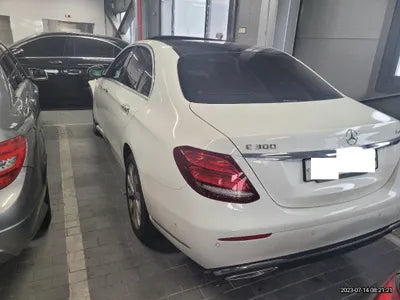 2019 Mercedes-Benz E 300 WDDZF4KB0KA591610 VIN:WDDZF4KB0KA591610