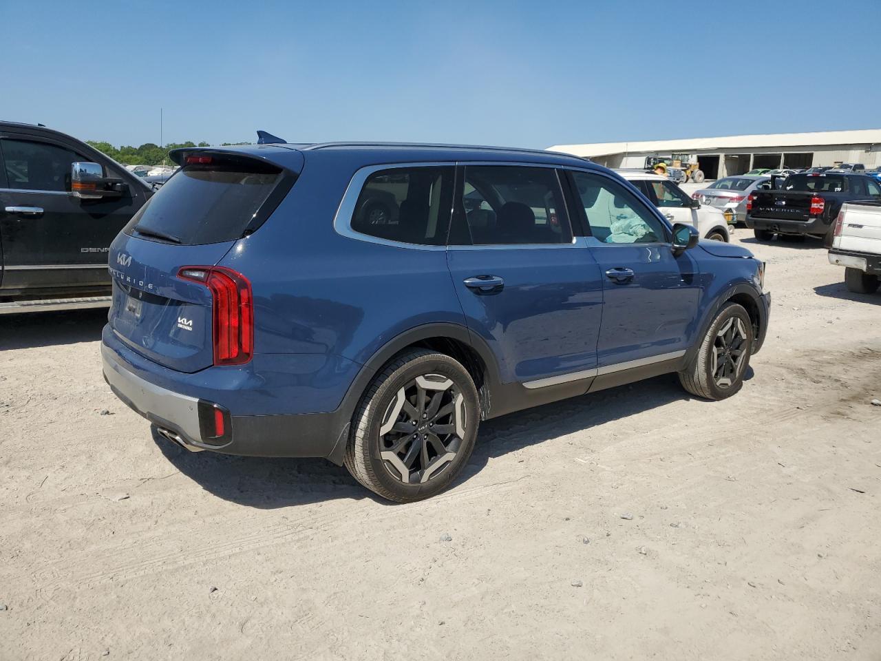 2023 KIA TELLURIDE S VIN:5XYP64GC3PG367595