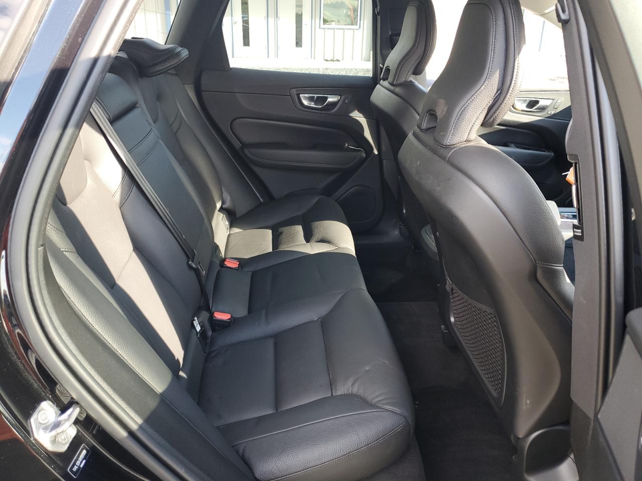 2022 VOLVO XC60 B5 MOMENTUM VIN:YV4L12DK4N1920391