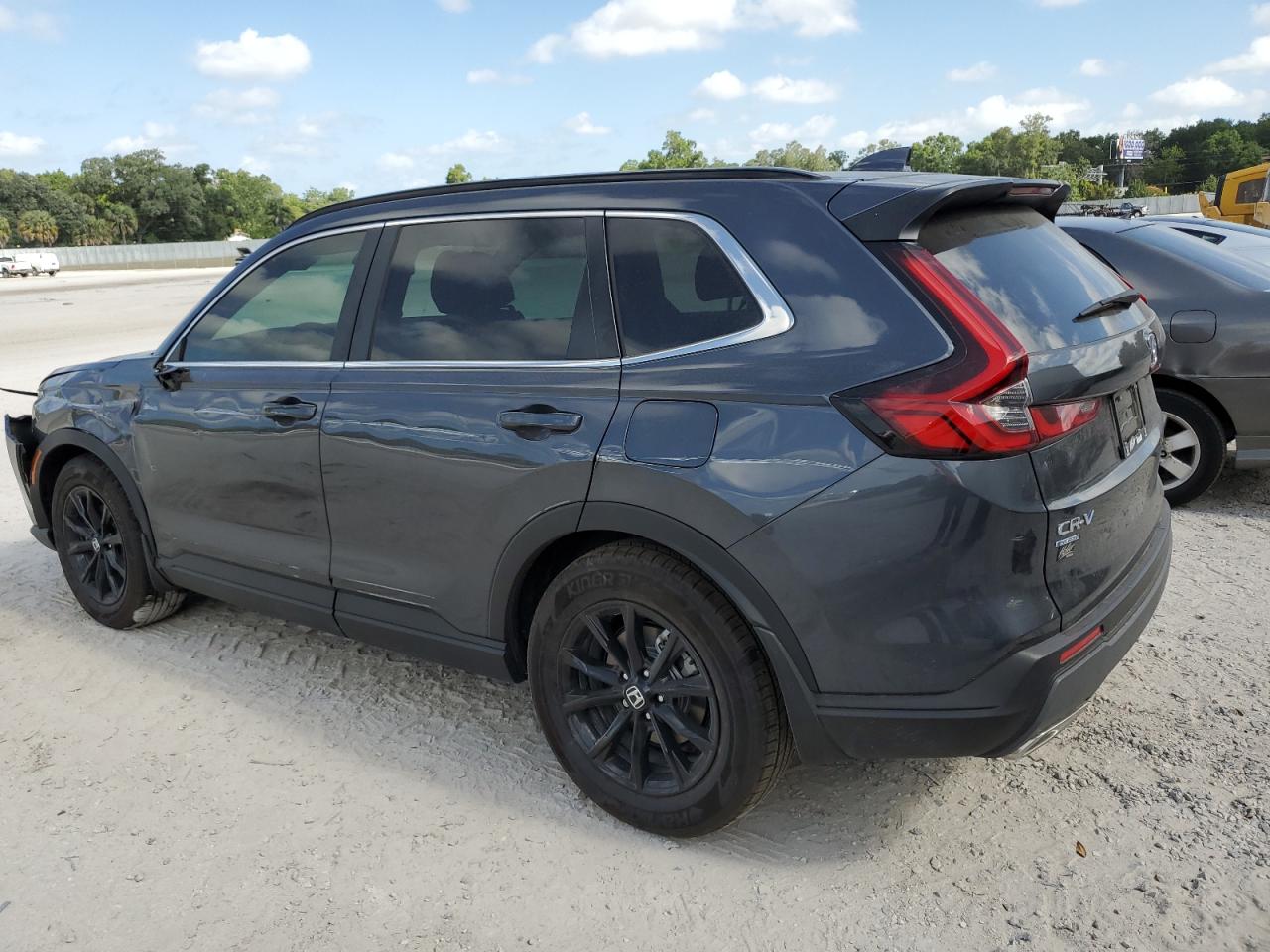 2024 HONDA CR-V SPORT VIN:7FARS5H5XRE017163