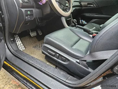 2017 Honda Accord JHMCR6650HC201282 VIN:JHMCR6650HC201282