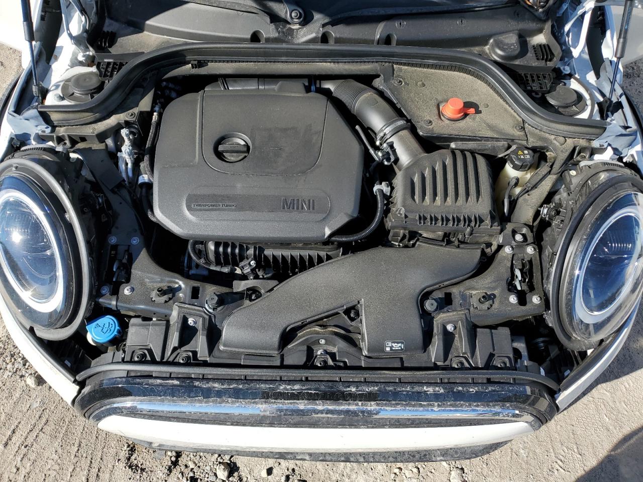 2024 MINI COOPER  VIN:WMW33DK00R2U88843