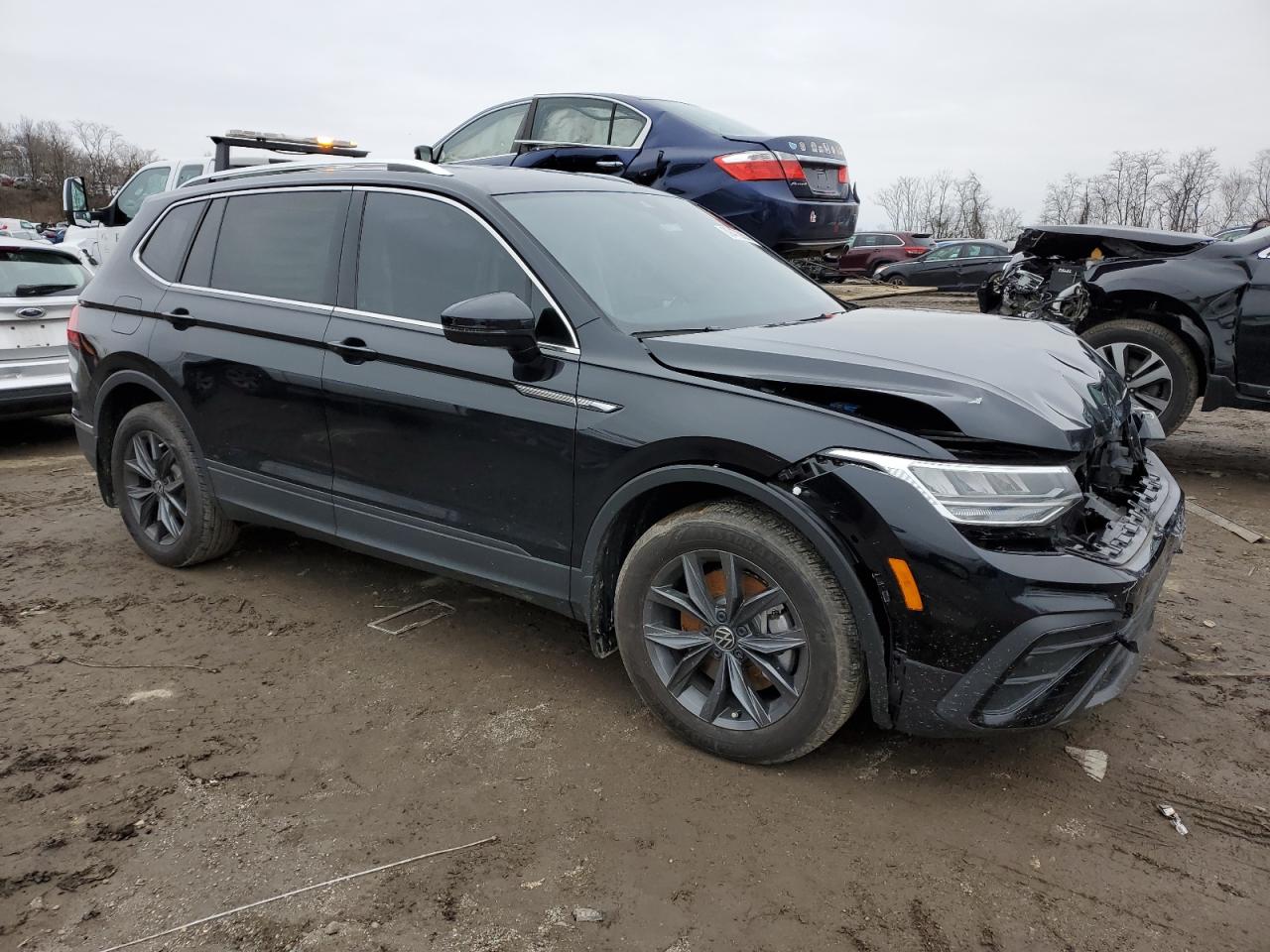 2023 VOLKSWAGEN TIGUAN SE VIN:YV4952DL8E2525857