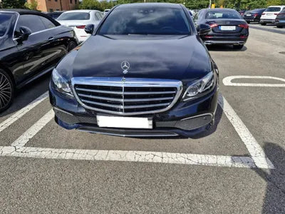 2019 Mercedes-Benz E 300 WDDZF4KB4KA659410 VIN:WDDZF4KB4KA659410