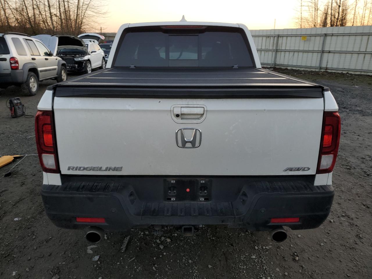2022 HONDA RIDGELINE RTL VIN:5FPYK3F71NB033883