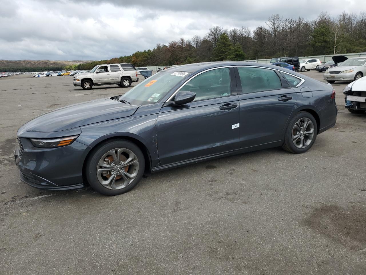 2024 HONDA ACCORD EX VIN:1HGCY1F33RA004632