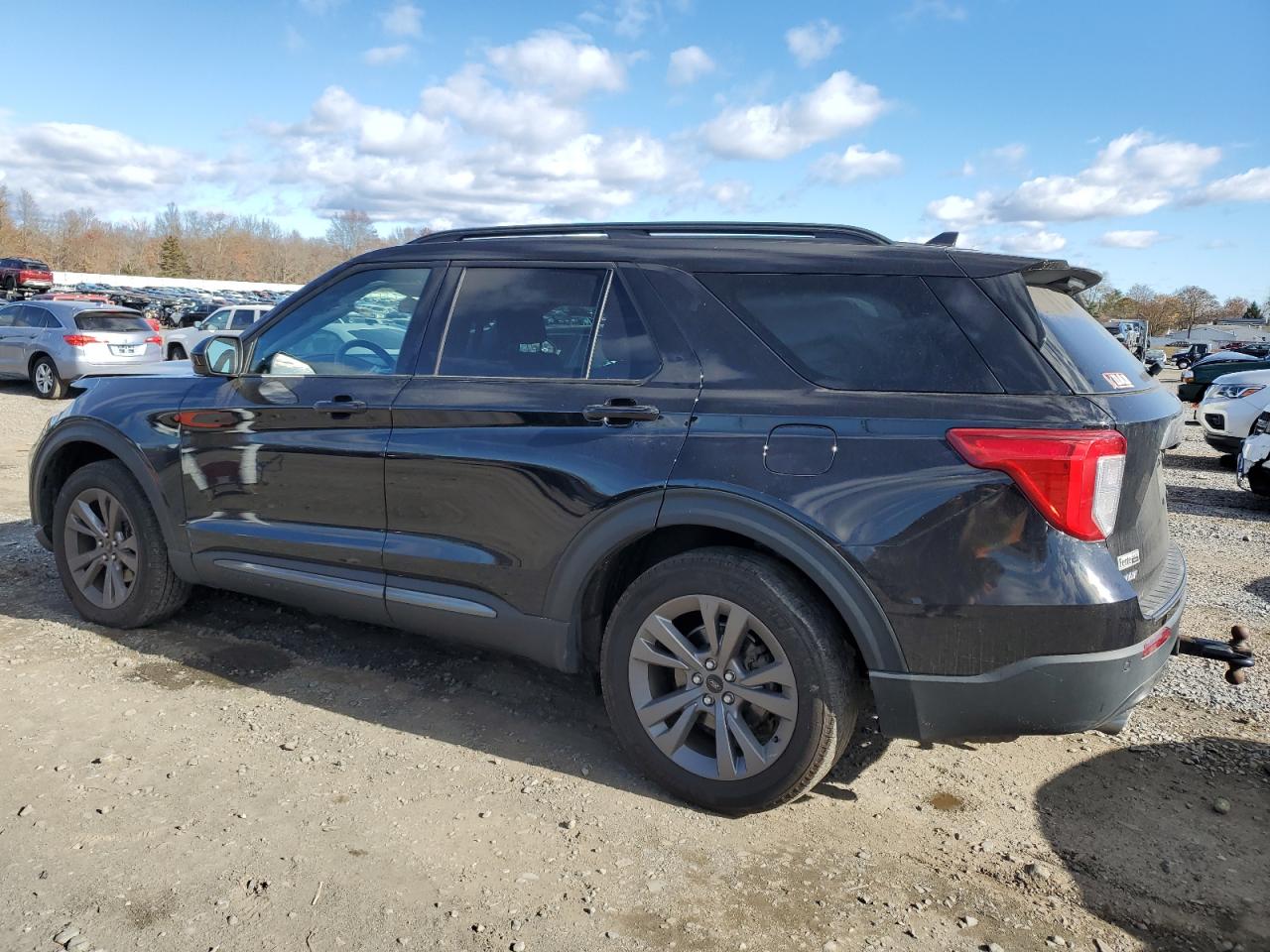 2022 FORD EXPLORER XLT VIN:1FMSK8DH1NGC15592