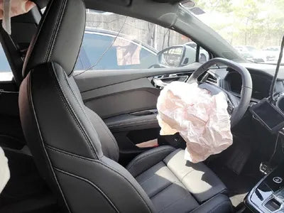 2022 Audi e-tron WAUZZZFZ4NP043372 VIN:WAUZZZFZ4NP043372