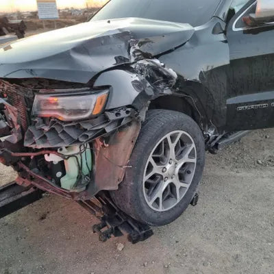2019 Jeep Cherokee 1C4RJFBG2KC607990 VIN:1C4RJFBG2KC607990
