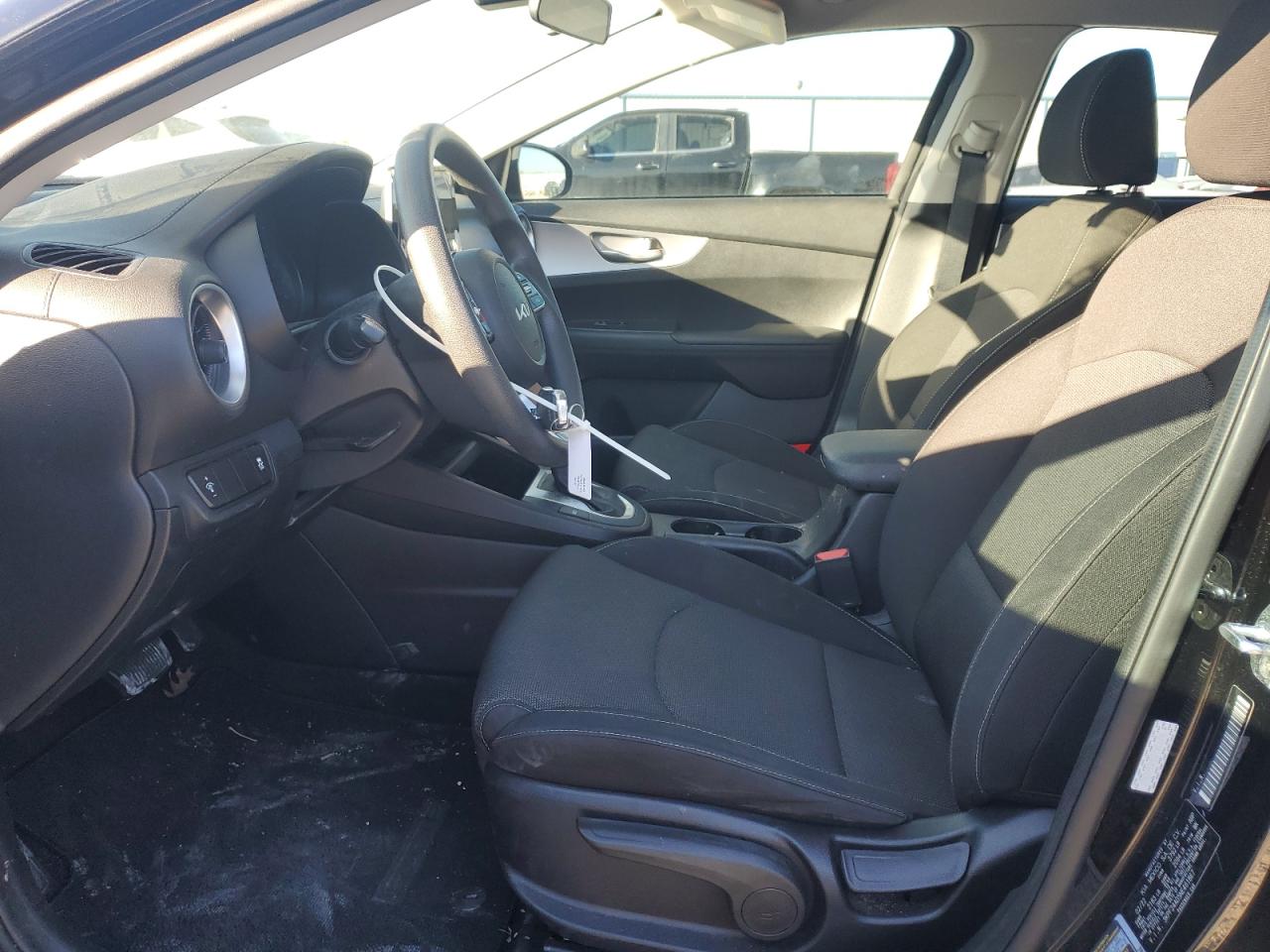 2022 KIA FORTE FE VIN:3KPF24AD5NE461867