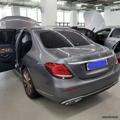 2020 Mercedes-Benz E 300 W1KZF4KB5LA852957 VIN:W1KZF4KB5LA852957