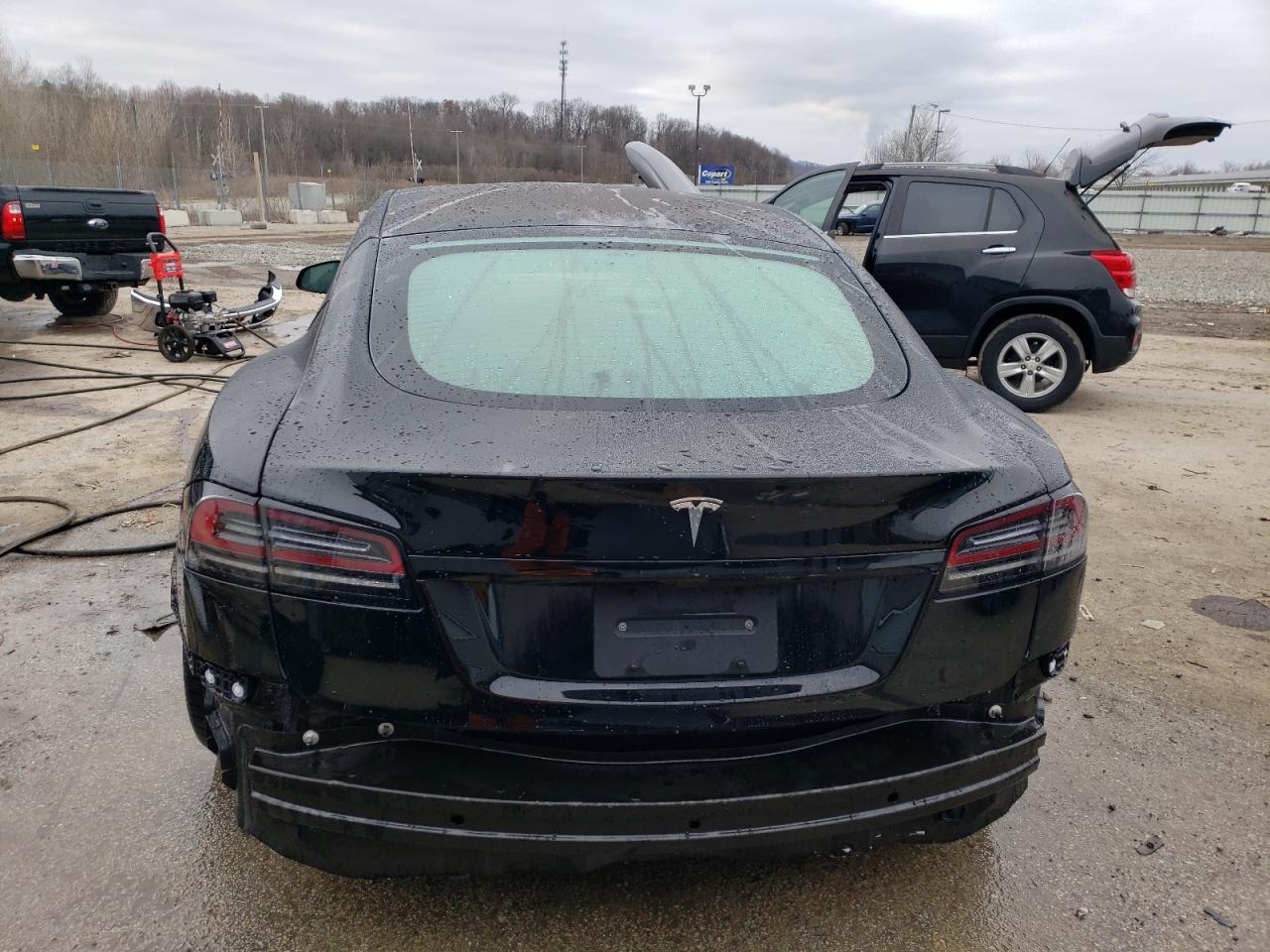 2023 TESLA MODEL S  VIN:5YJSA1E57PF502211