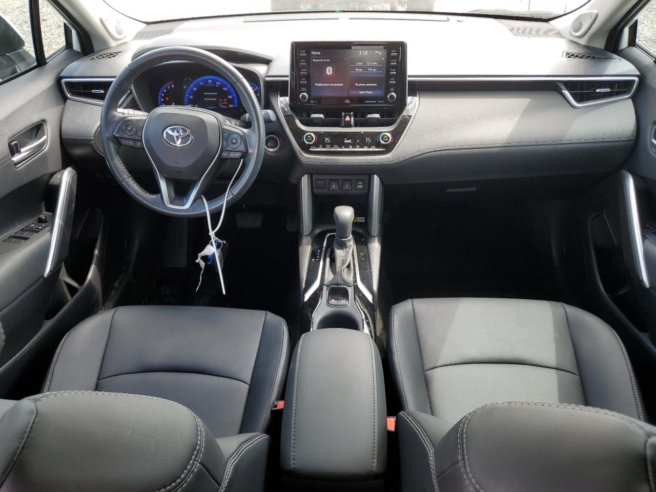 2022 TOYOTA COROLLA CROSS XLE VIN:7MUDAAAG1NV031655