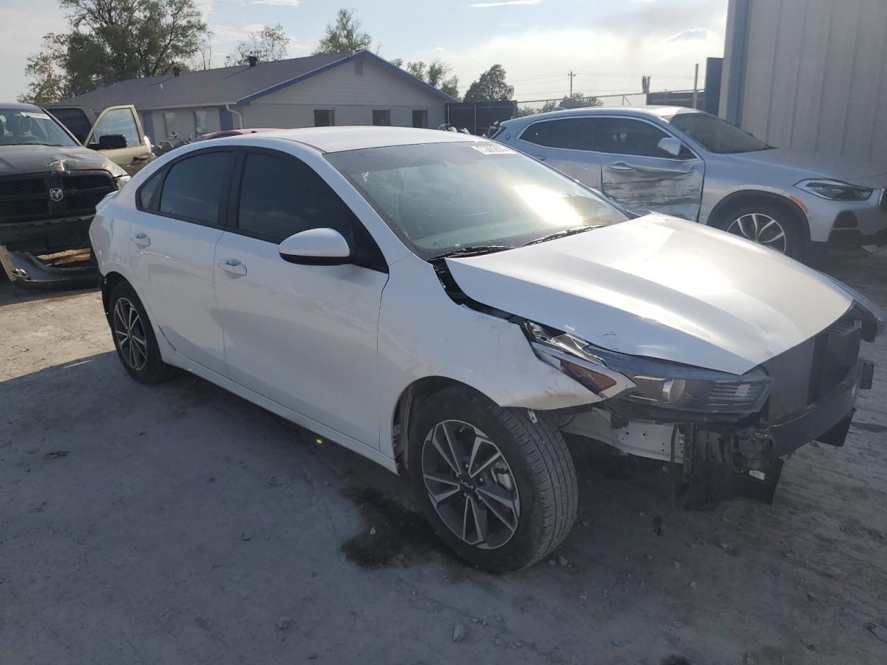 2023 KIA FORTE LX VIN:3KPF24AD8PE607956