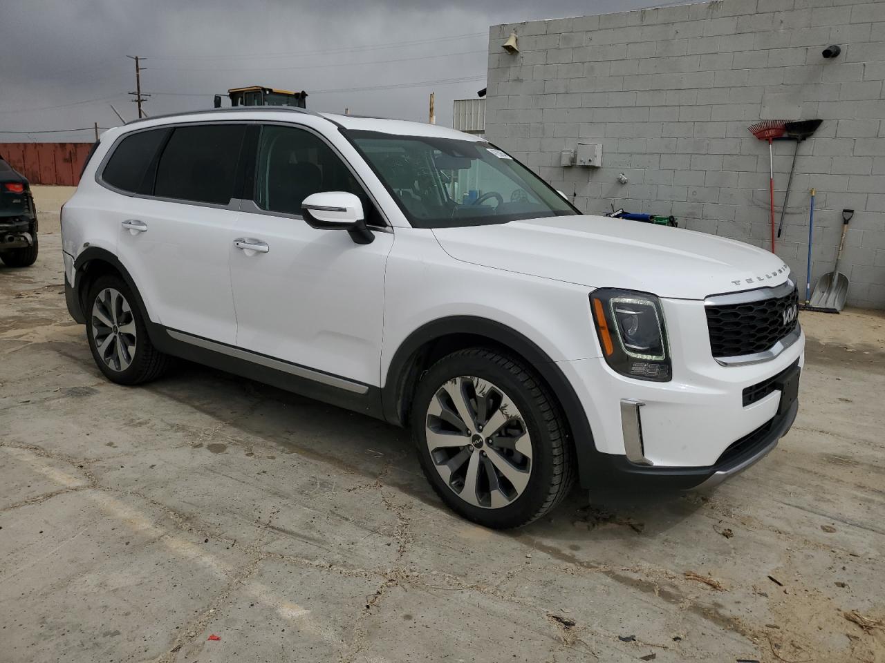 2022 KIA TELLURIDE S VIN:5XYP64HC8NG278102