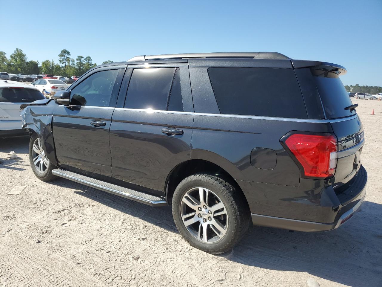 2023 FORD EXPEDITION XLT VIN:1FMJU1H87PEA46507