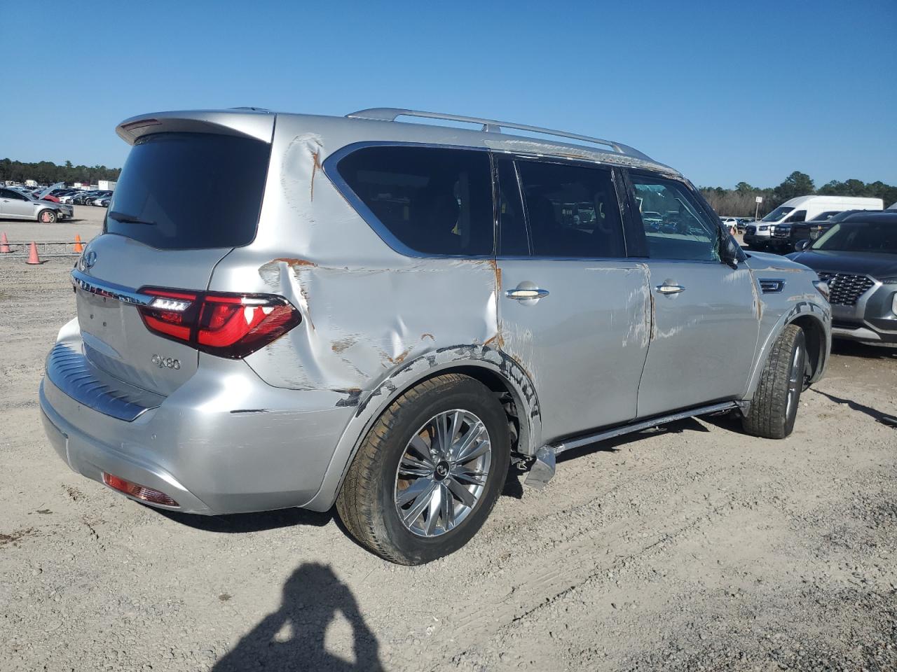 2022 INFINITI QX80 LUXE VIN:JN8AZ2AF7N9742718