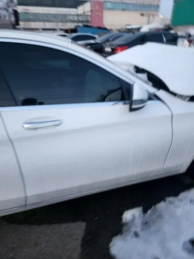 2017 Mercedes-Benz C 200 990KMWDDWF4CB2HF4 VIN:990KMWDDWF4CB2HF4