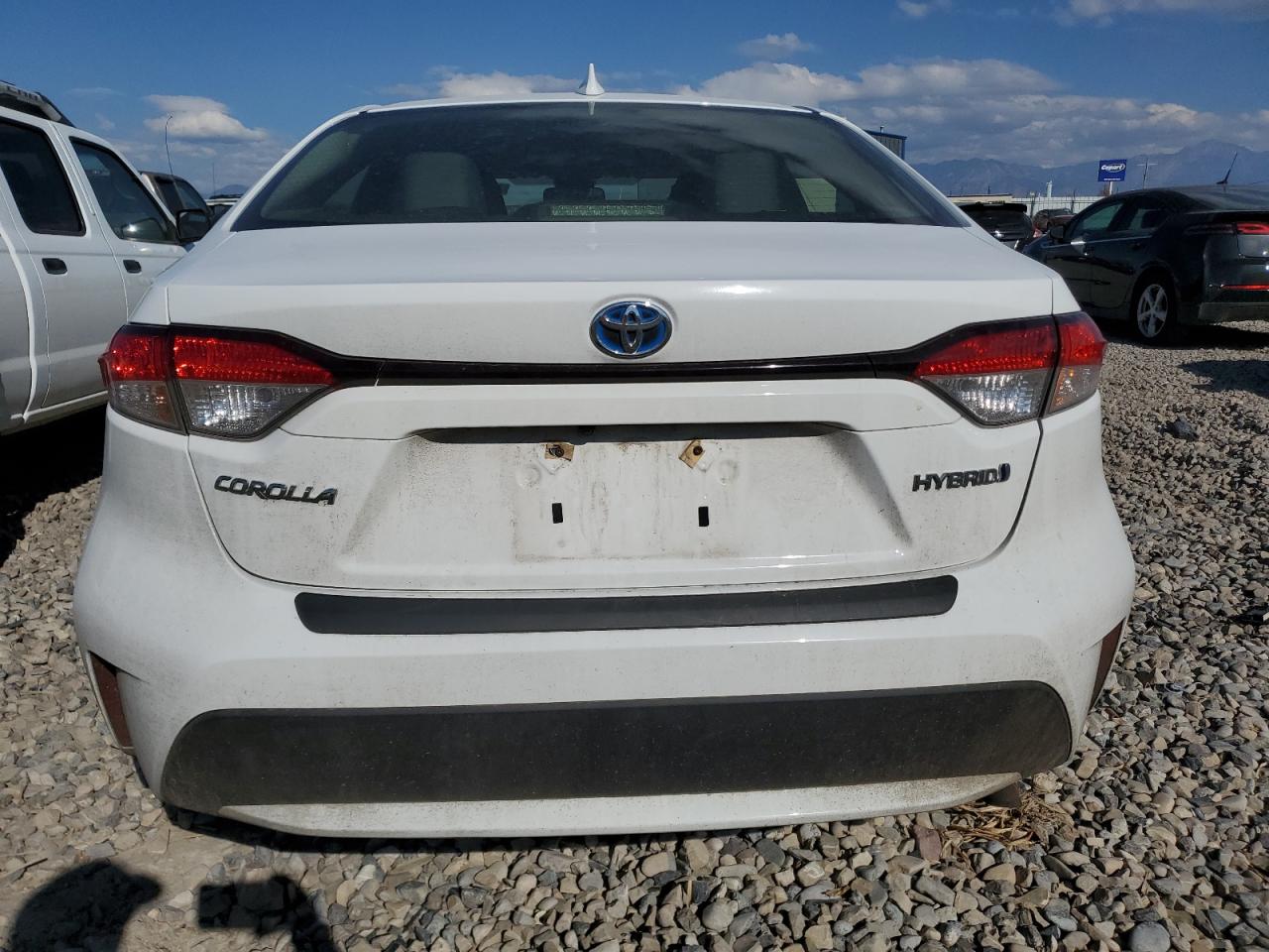2022 TOYOTA COROLLA LE VIN:JTDEAMDE1NJ036409