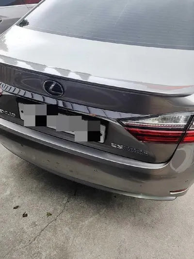 2018 Lexus ES 300 VIN: