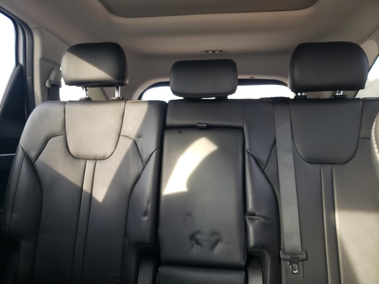 2022 KIA SORENTO S VIN:5XYRLDLC4NG083588
