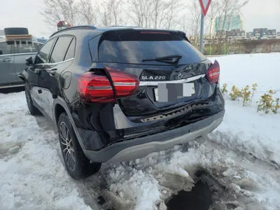 2018 Mercedes-Benz GLA 220 VIN: