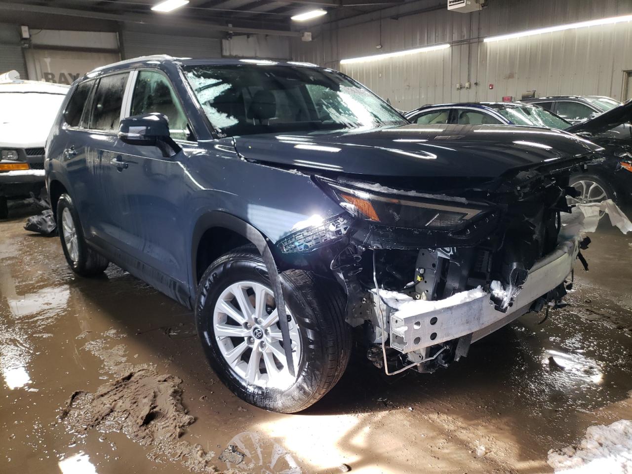 2024 TOYOTA GRAND HIGHLANDER XLE VIN:5TDAAAB55RS063220